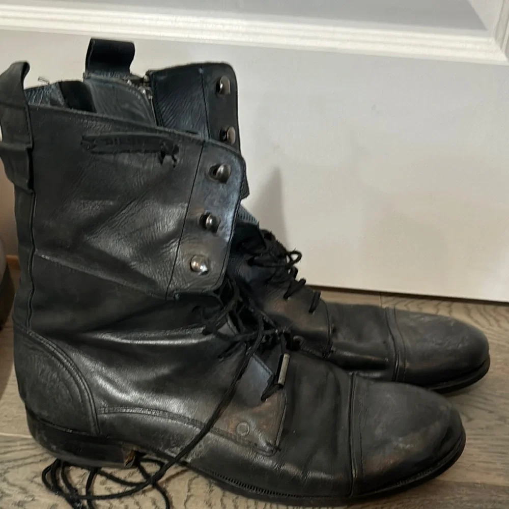 Lot of 3 size 13 diesel Men's Leather Boots - Picture 3 of 4